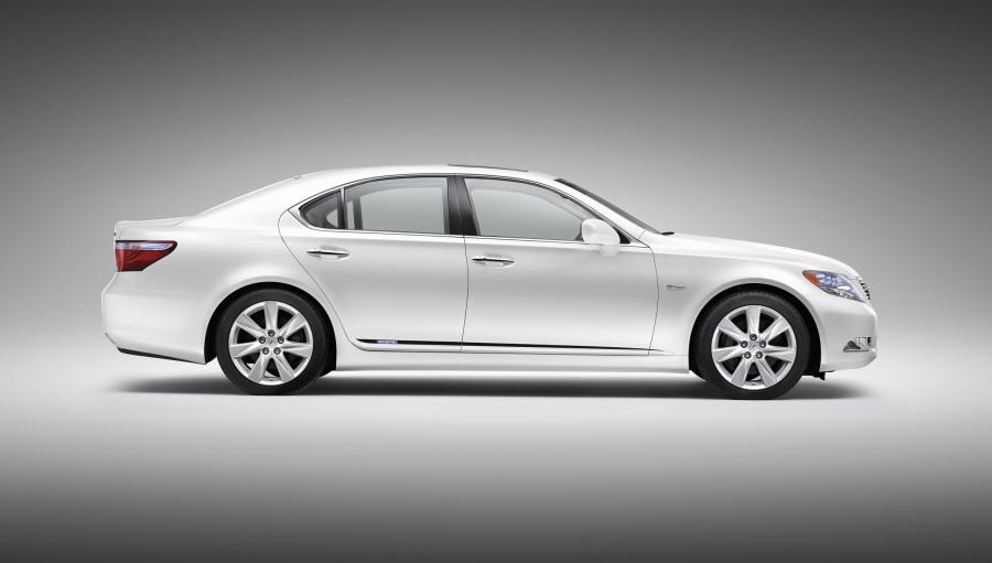  Lexus LS600h L 2007 года  (фото 71 из 224)